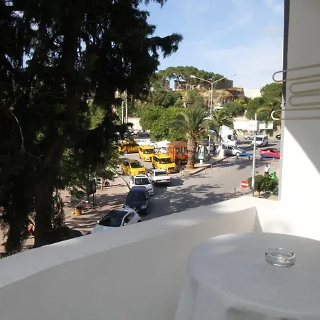 格伦酒店 Çeşme