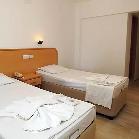 Goren Hotell Çeşme