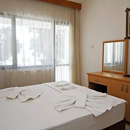 Goren Hotell Çeşme