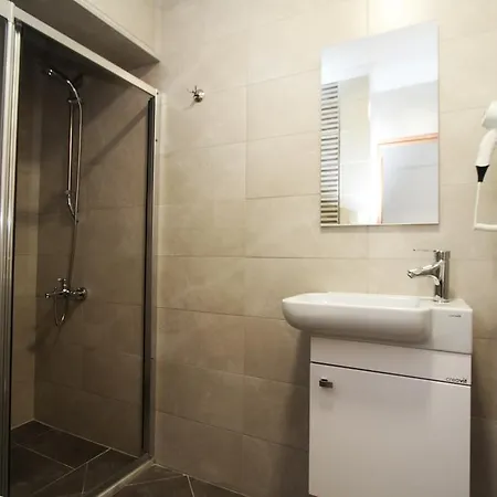 格伦酒店 酒店 *